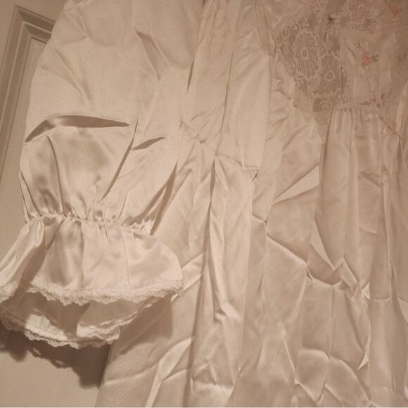 Vintage Barbizon white open front nightgown L - Picture 5 of 6